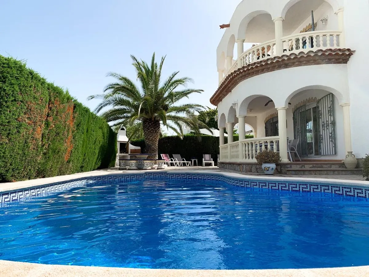 Poolvilla Michelle In Strandnaehe L'L'Hospitalet de l'Infant 0*,  Hiszpania